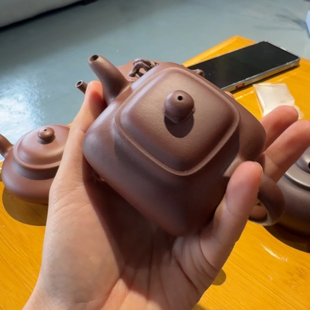 梦***道紫砂茶壶原矿原石的制作方法