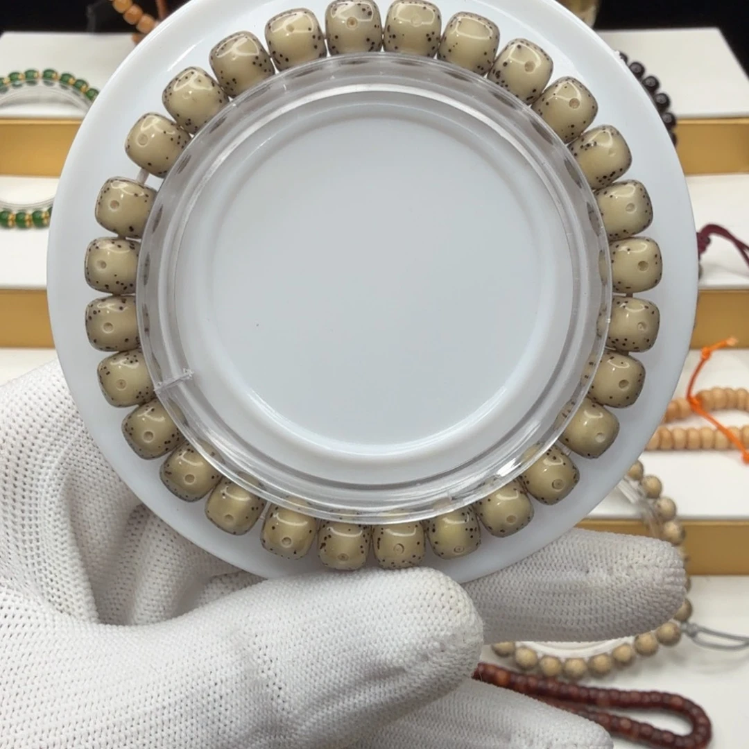 星月菩提手串绿果冻玉化超大眼睛留白针尖星单圈