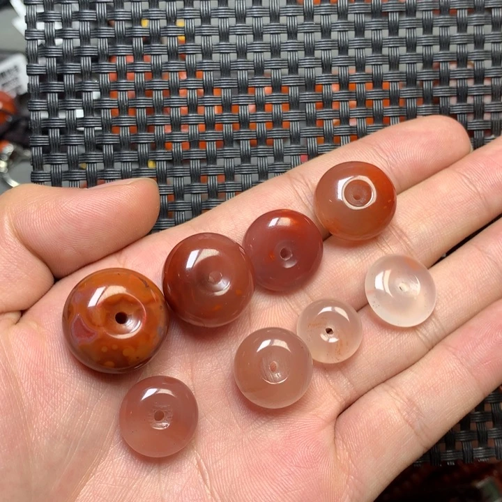 未镶嵌配饰南红玛瑙老*