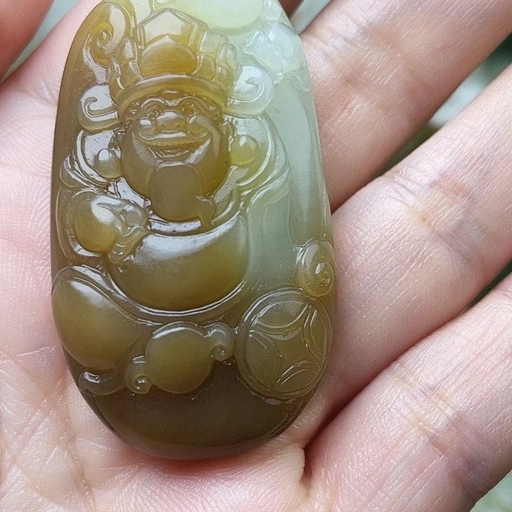 用***6颈饰未镶嵌和田玉