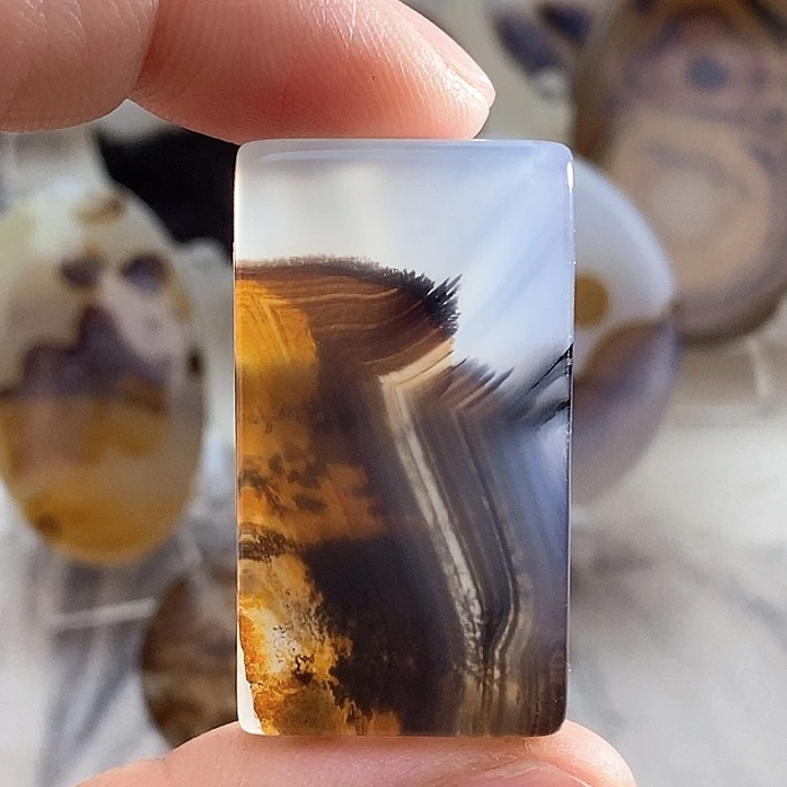 玛瑙/玉髓颈饰未镶嵌