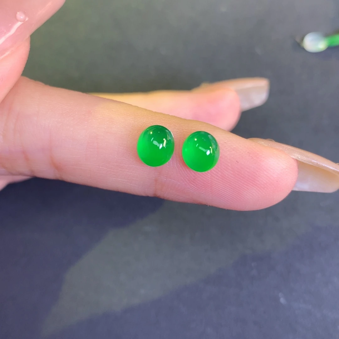 翡翠裸石翡翠翡翠6.17/5.67/3.52