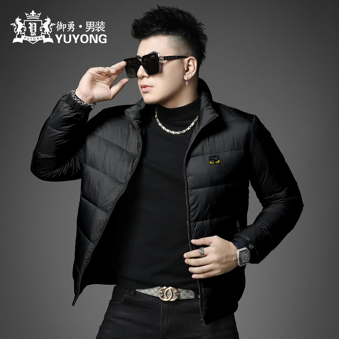 欧洲站立领羽绒服男装冬季新款潮流徽章保暖防寒服男士白鸭绒外套