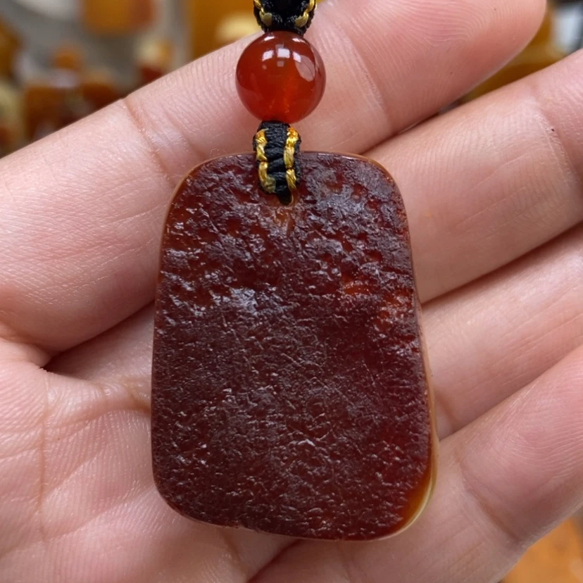 【闪购商品】琥珀颈饰未镶嵌