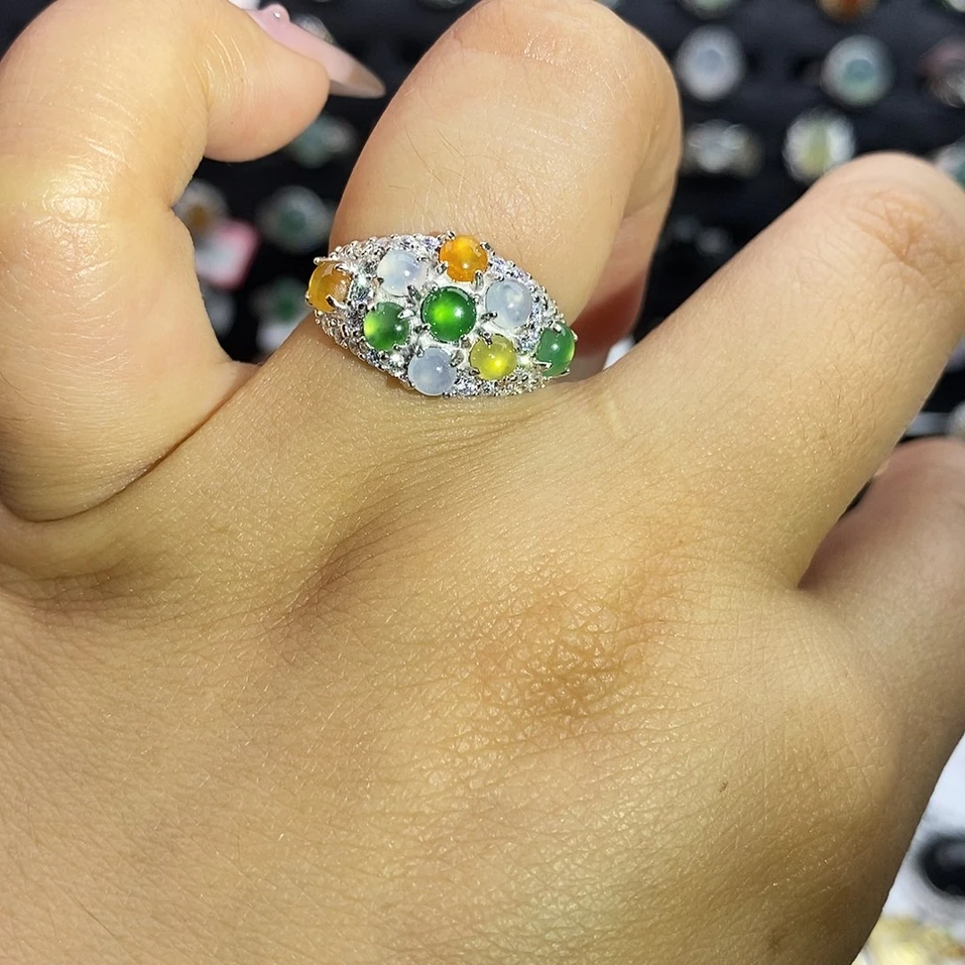 翡翠未镶嵌戒指翡翠