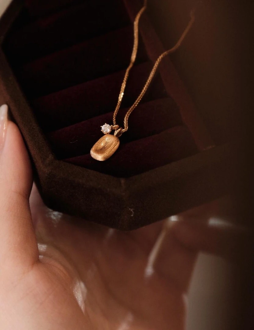 坠链均925银 莫桑石《半岛铁盒》项链时尚百搭欧若风七夕礼物送女友