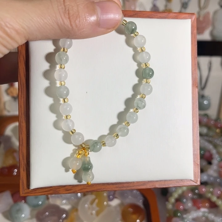 石英岩玉未镶嵌手链