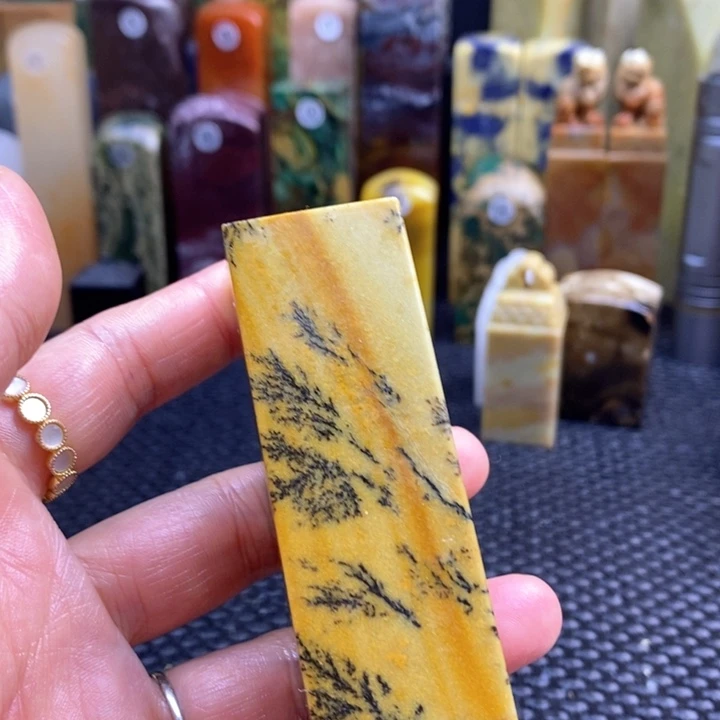 云南石用****1青田石印章石