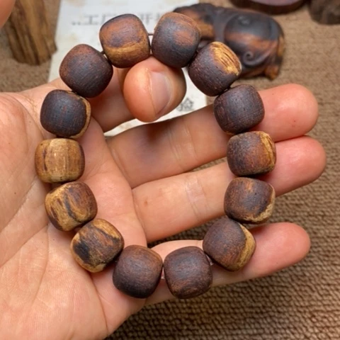 藤类A282海南降真香1.6老型彩虹油结晶