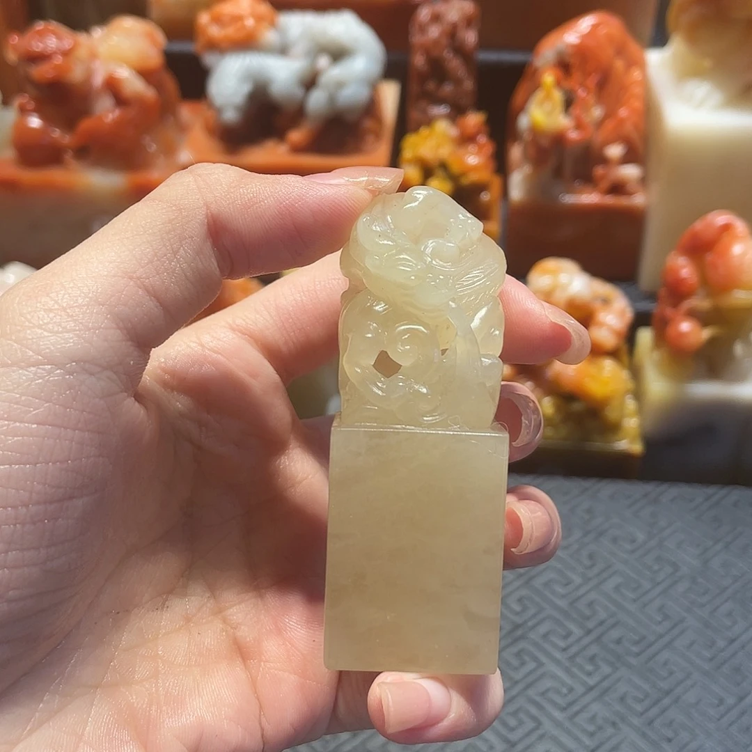 老挝石V***o寿山石老挝石批发