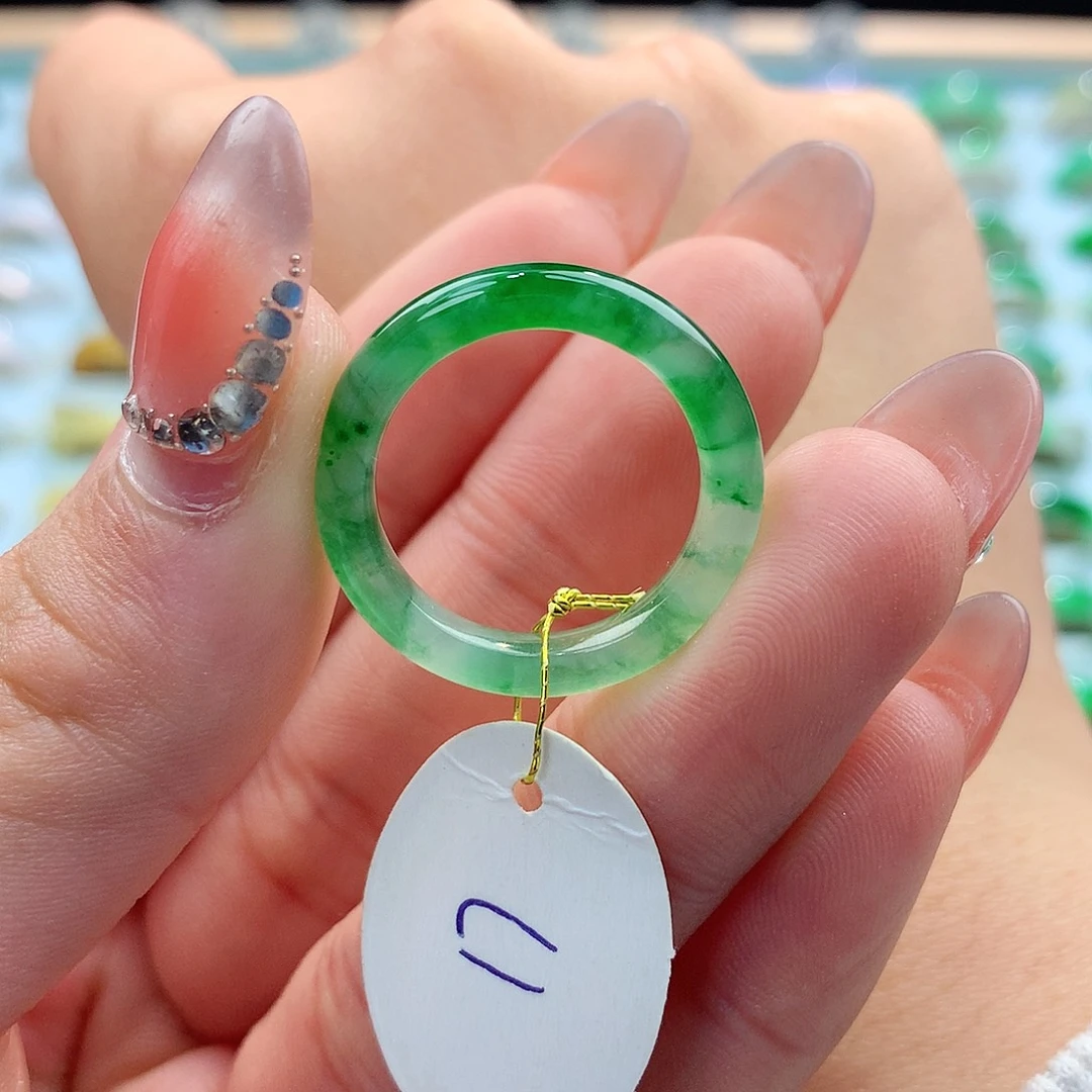 翡翠戒指未镶嵌17号