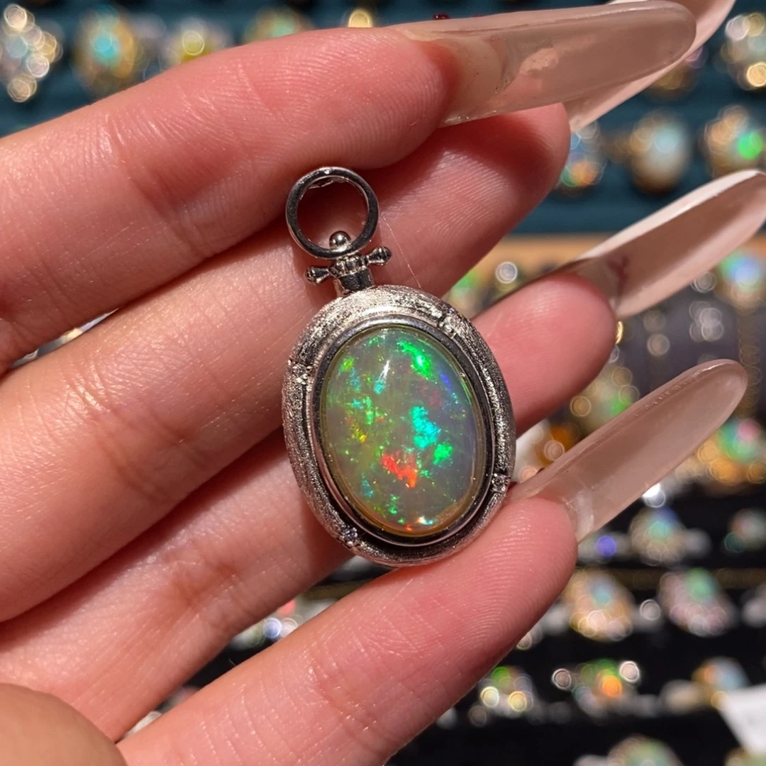 欧泊银S925镶嵌吊坠