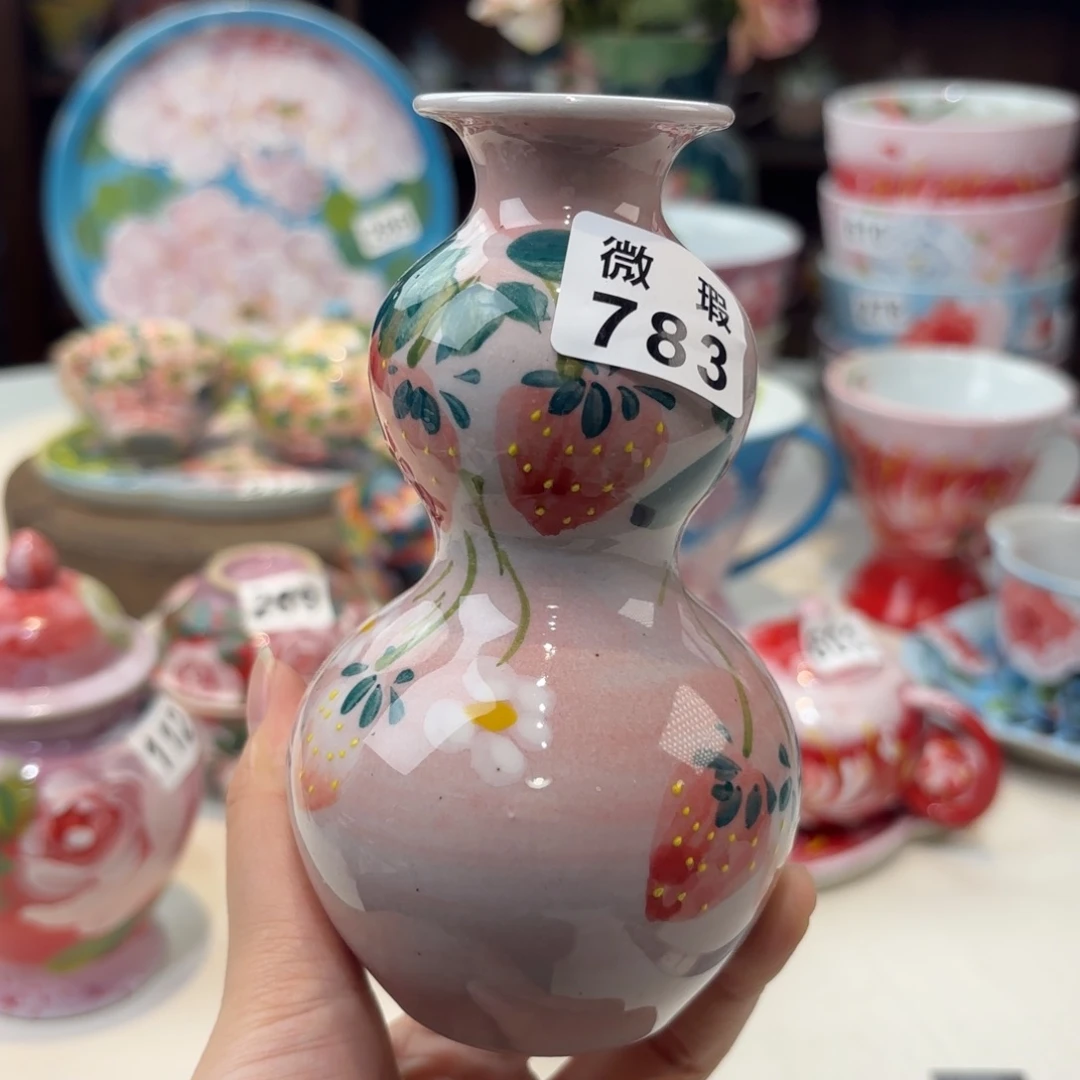 瓷片兔兔好可爱啊我