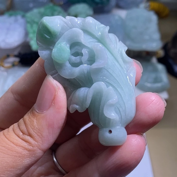 【闪购商品】颈饰未镶嵌翡翠菜