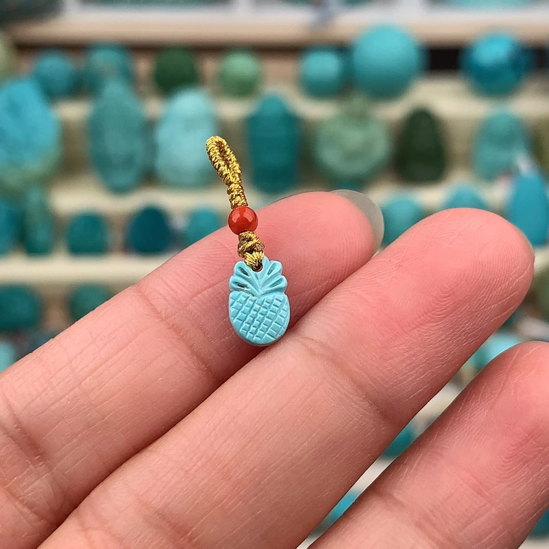 未镶嵌绿松石珠宝奇石