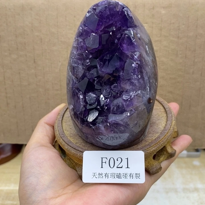 未镶嵌水晶大型摆件（非配饰）