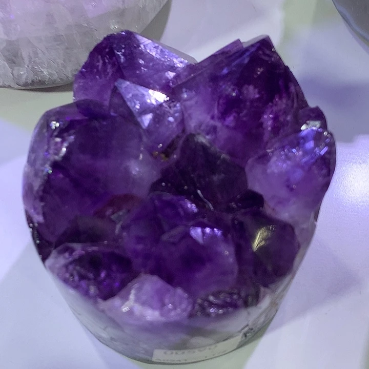 未镶嵌水晶大型摆件（非配饰）