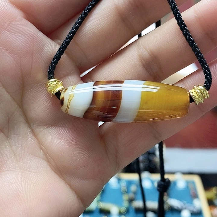 玛瑙/玉髓颈饰合金