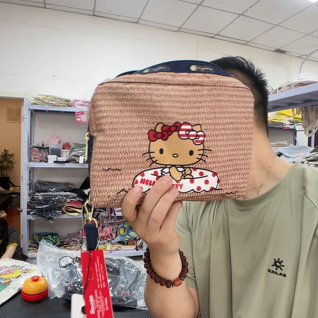 PU化妆包等各种产品