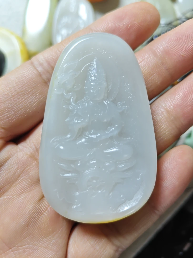 手工雕刻精工巧雕观音