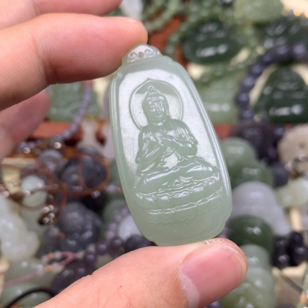 【闪购商品】颈饰未镶嵌和田玉