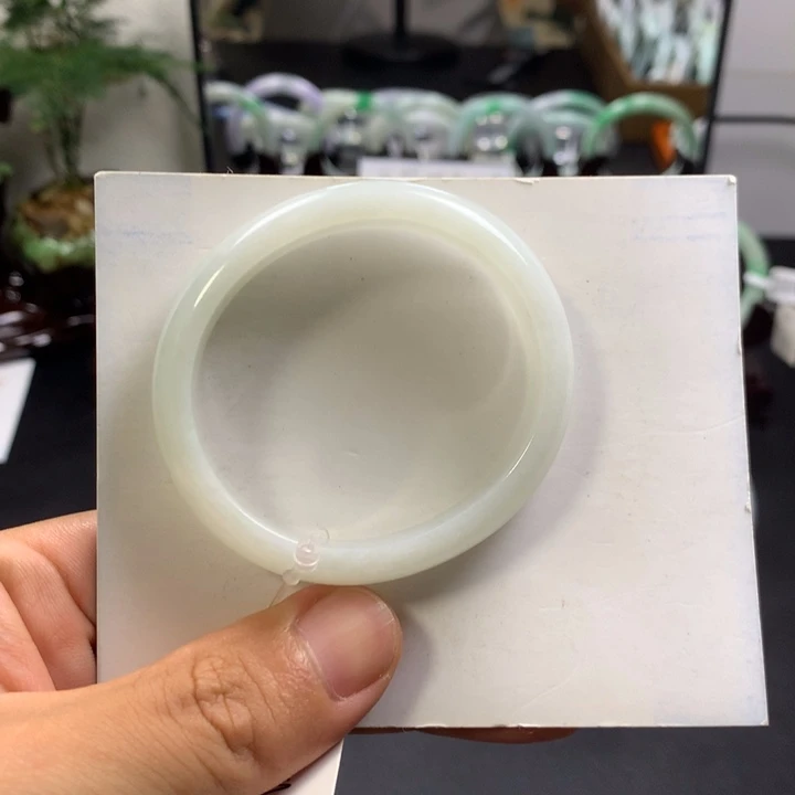 翡翠未镶嵌手镯天然缅甸翡翠手镯a货