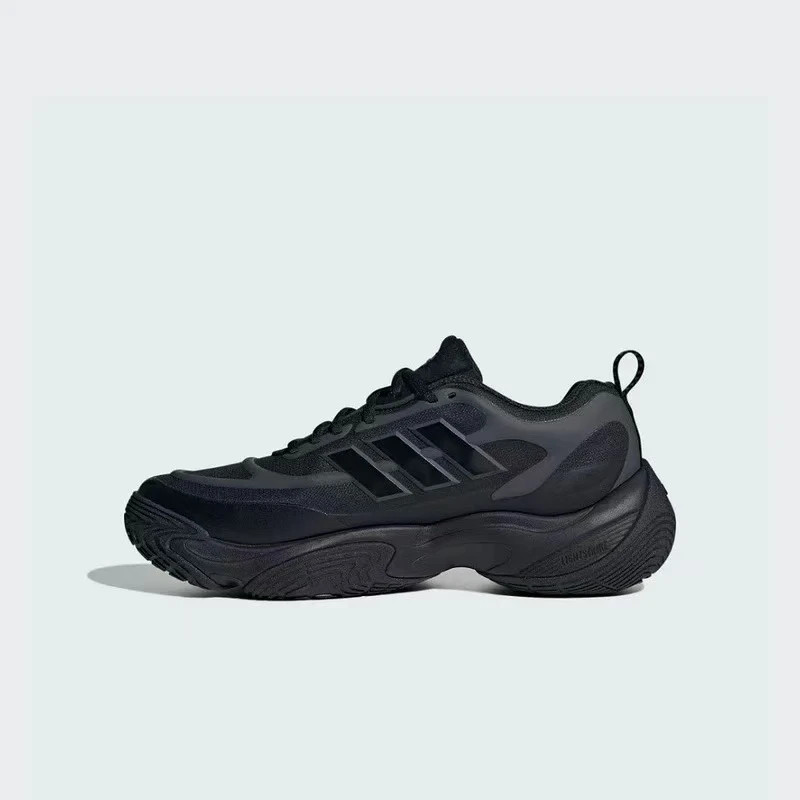 阿迪达斯/Adidas新款缓震运动休闲舒适低帮黑色跑步鞋 JQ7573