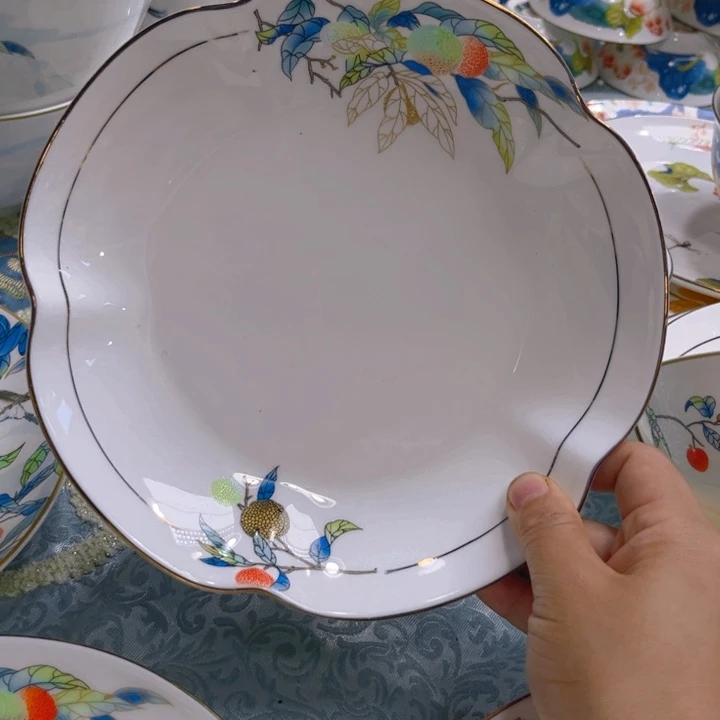 瓷片荔枝八寸梅花深盘两个