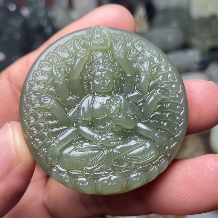 和田玉未镶嵌颈饰