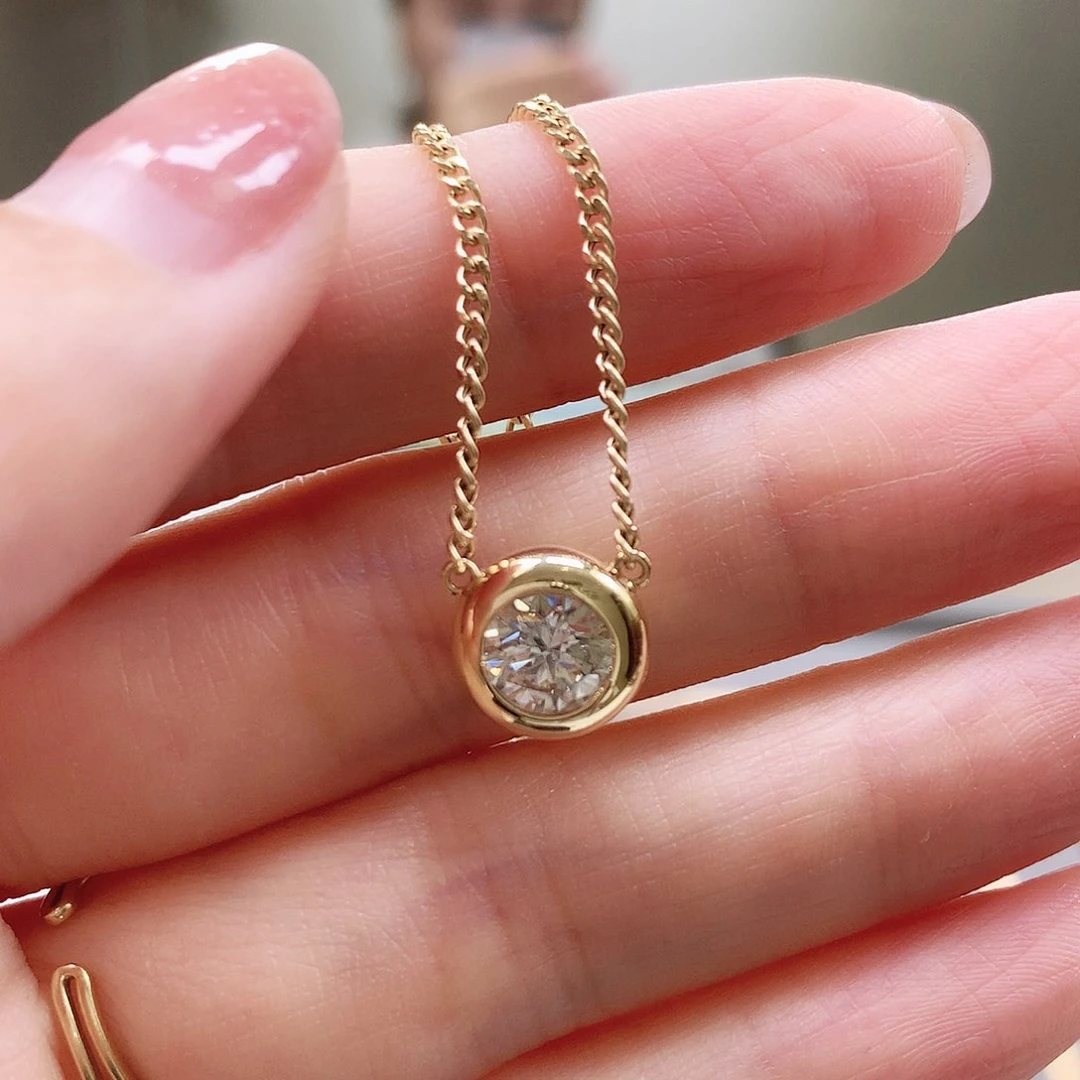 颈饰钻石18K金镶嵌i*k项链