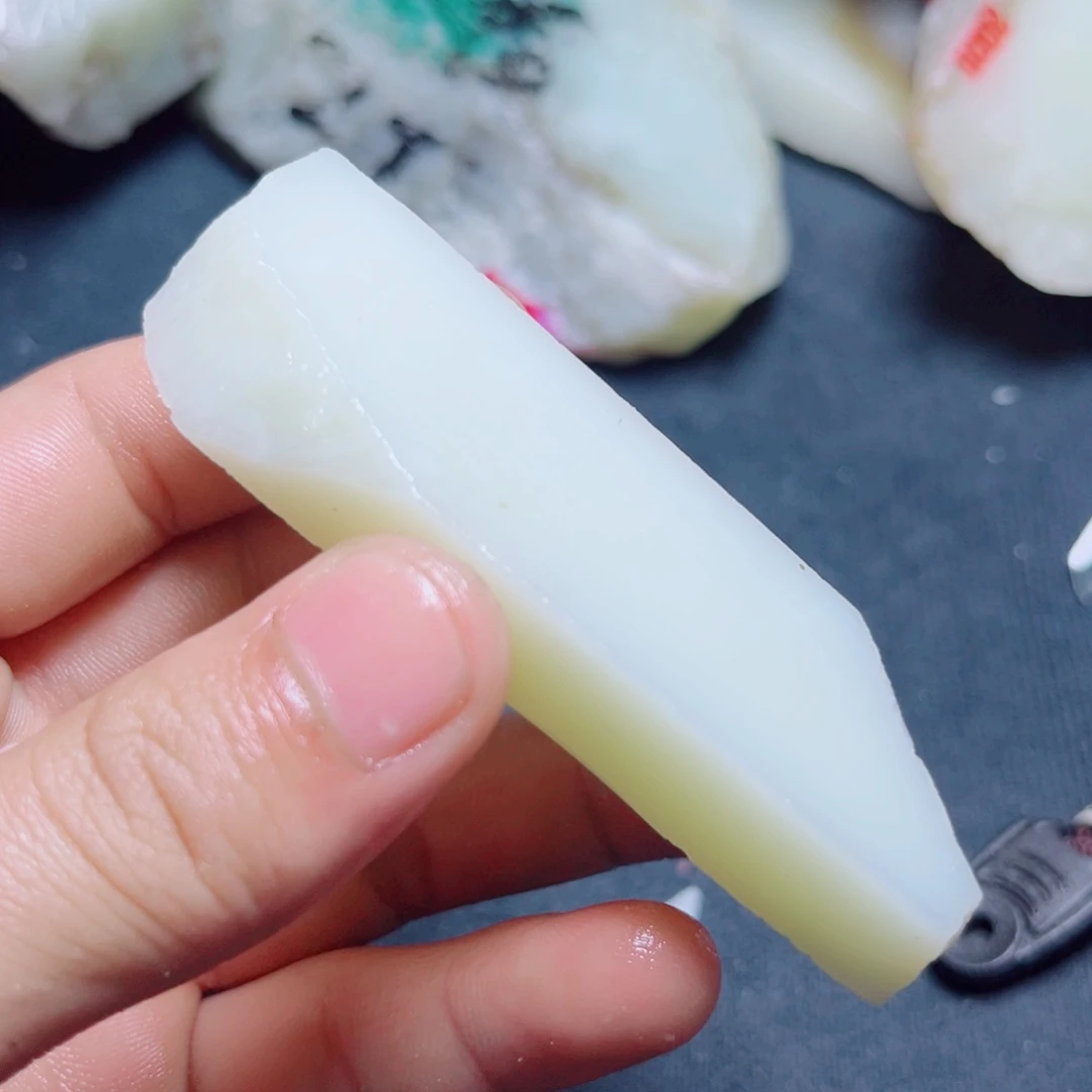 未镶嵌和田玉珠宝奇石