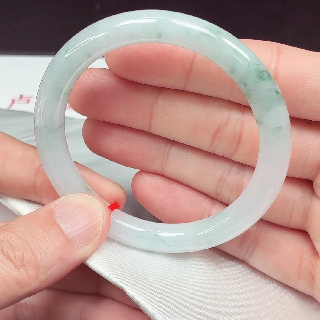 翡翠未镶嵌手镯56.5圈