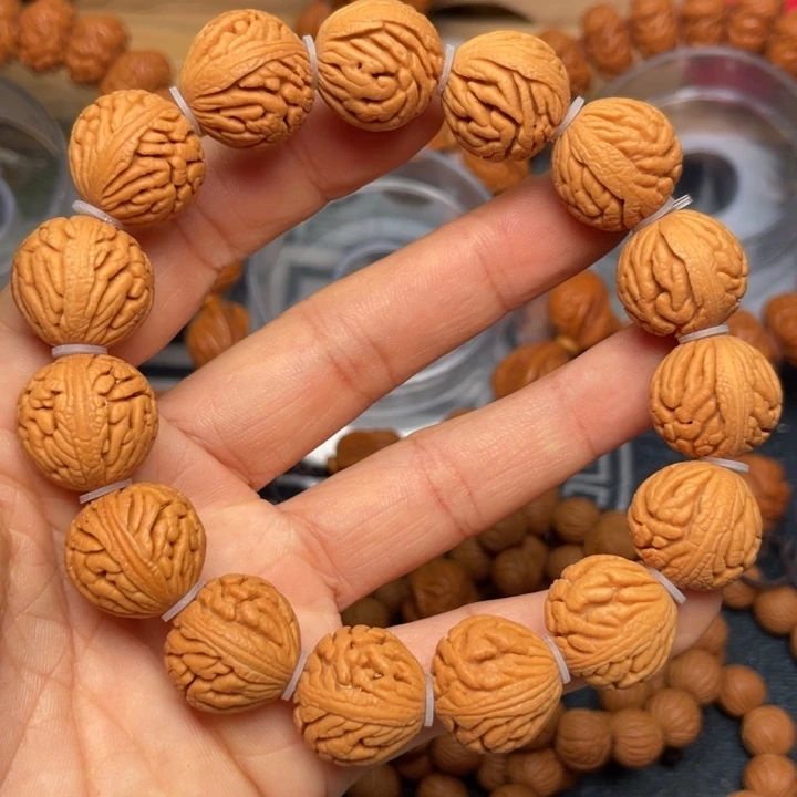 桃核手串龙纹桃核55