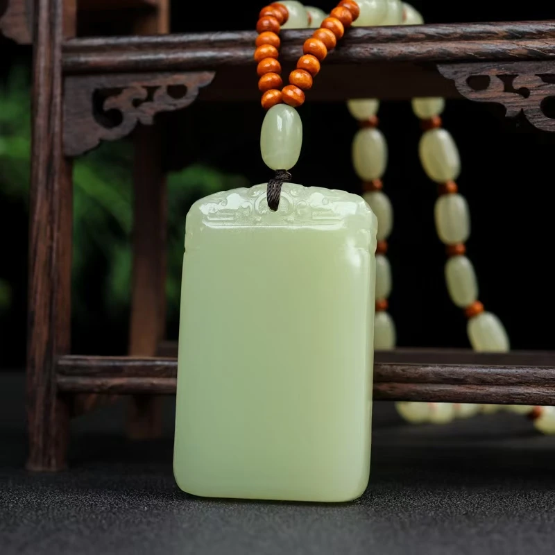 青海格 尔木事天然玉石创意款带牌头平安无方牌