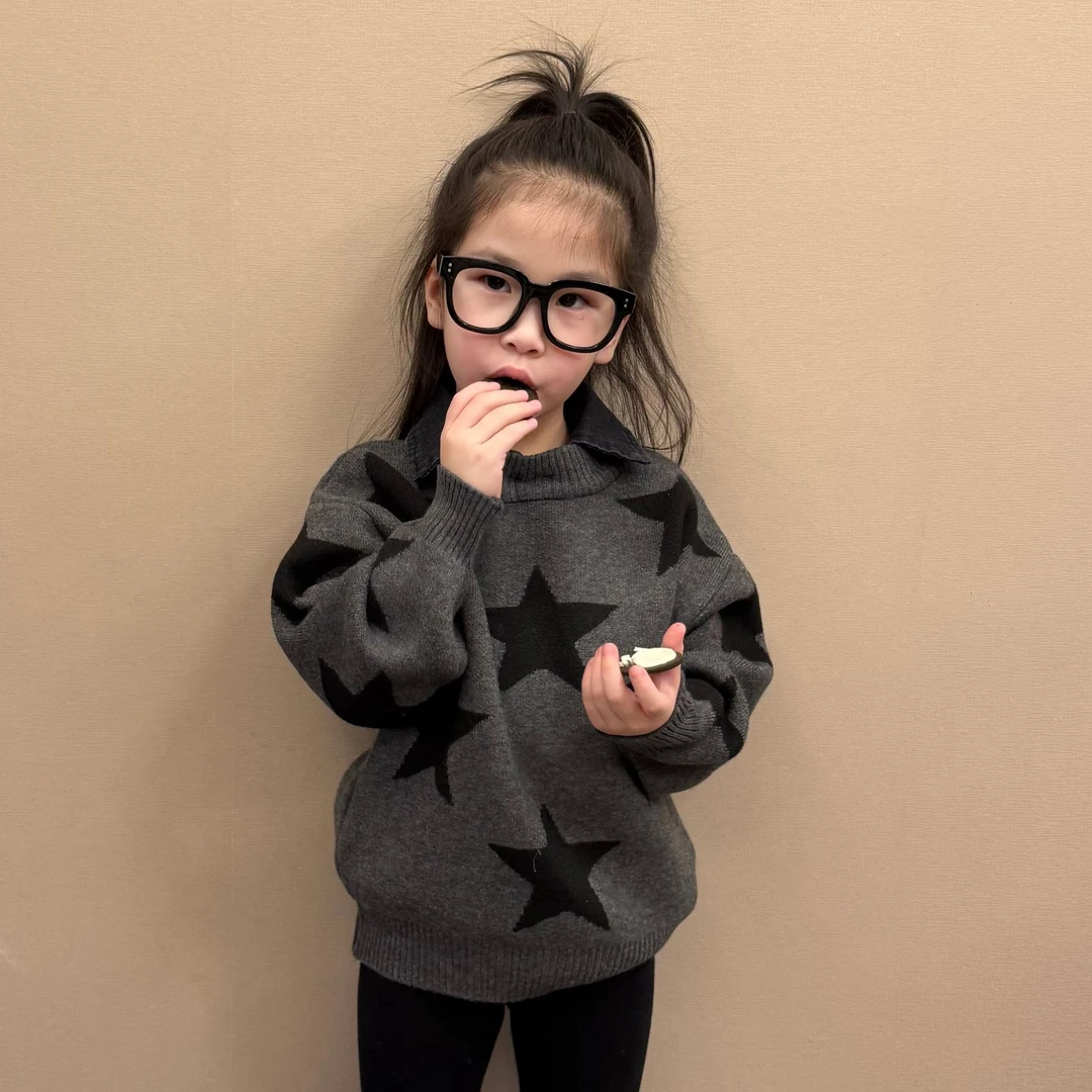 大金家儿童秋冬新款深灰色潮酷衬衫领满印星星时髦套头宝宝针织衫