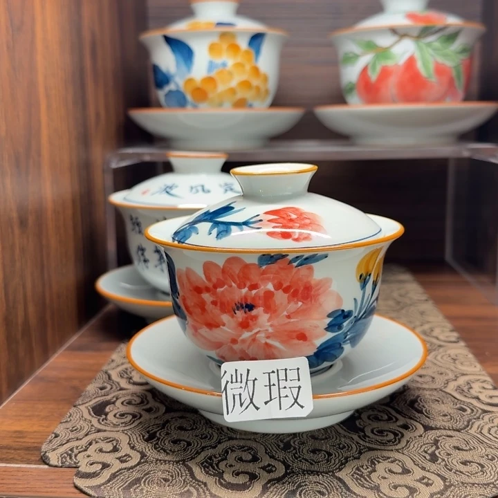 釉下手绘茶具微瑕