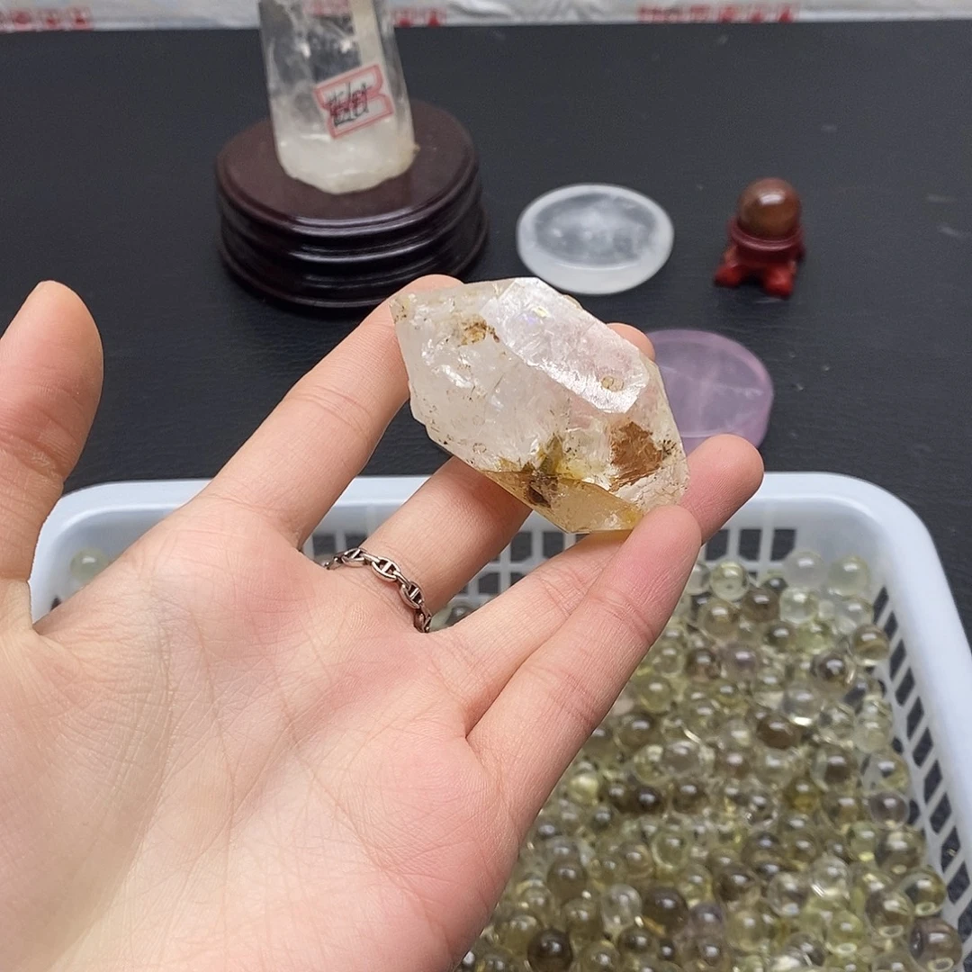 水晶未镶嵌珠宝半成品382水晶石