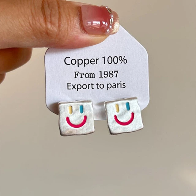 老凤祥足银多巴胺笑脸金属方块耳钉女小众设计感独特气质耳环2025