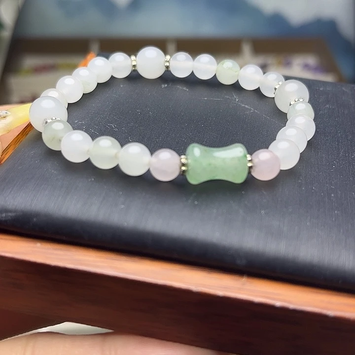 石英质玉（天山翠）未镶嵌手链