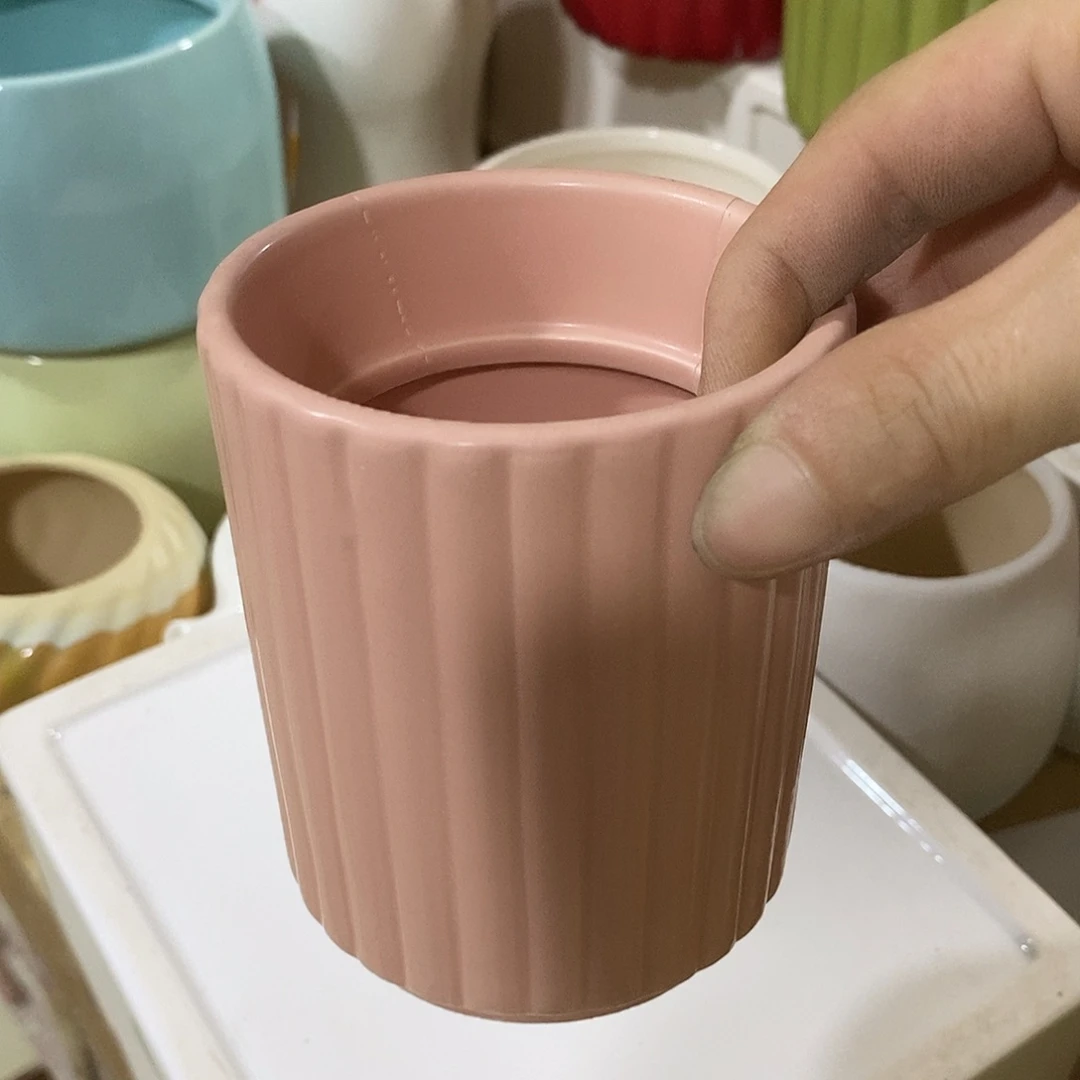 摆件陶盆有孔 瑕疵介意勿拍