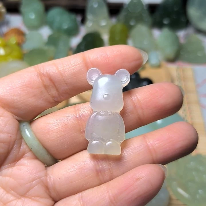 蛇纹石玉颈饰未镶嵌懒**平