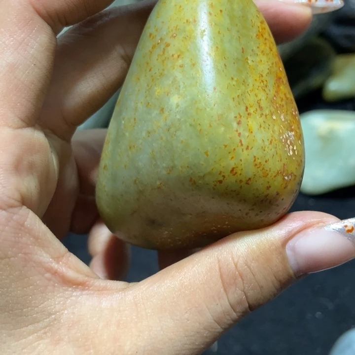 未镶嵌和田玉（糖玉）挂件