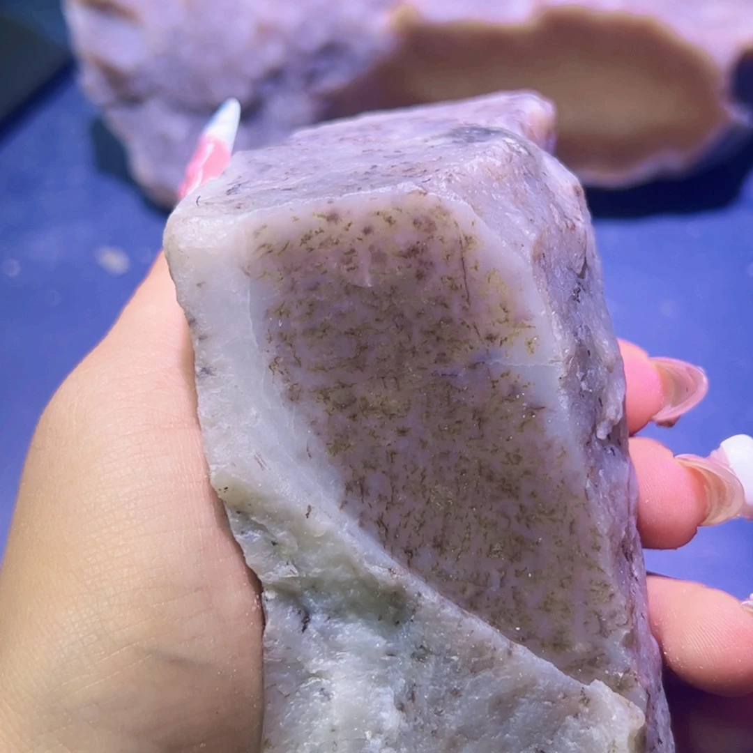 未镶嵌和田玉（糖玉）珠宝半成品