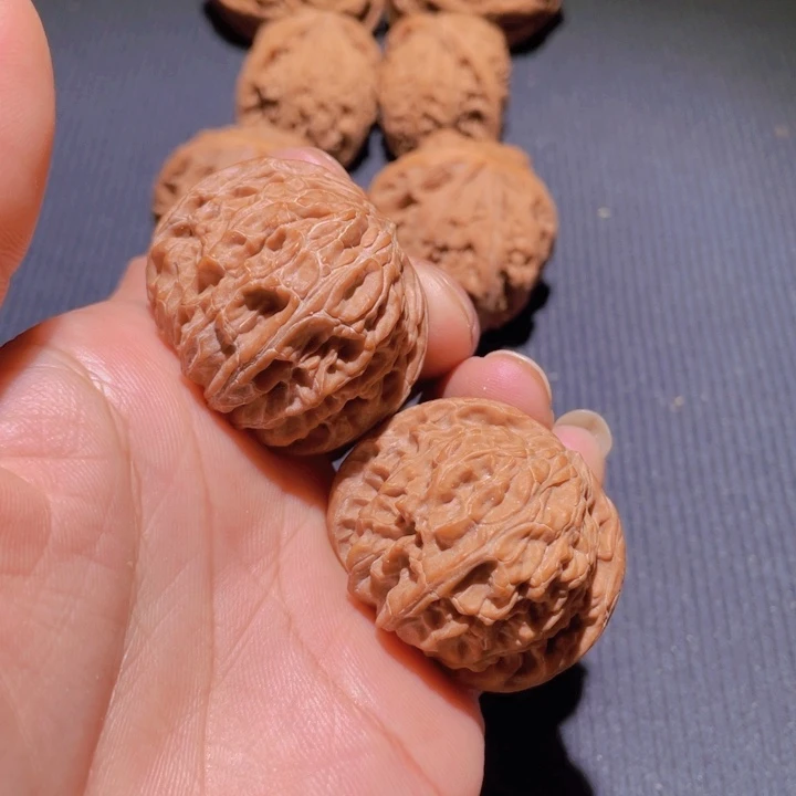 文玩核桃吊坠磨盘