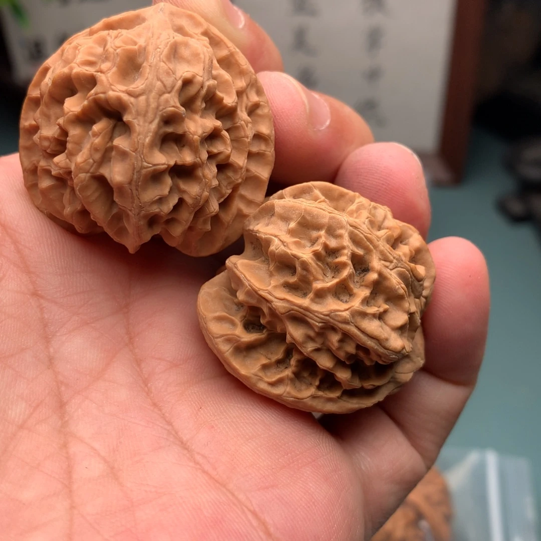 初***儿文玩核桃吊坠苹果78