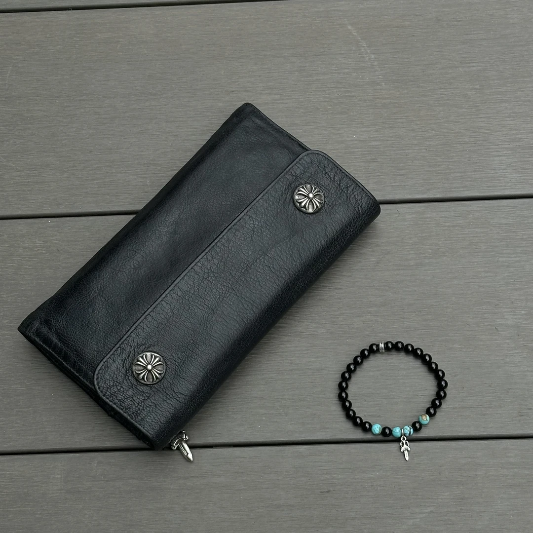 95新 其他 只盒/CH克罗心新款小羊皮黑银十字花钱包