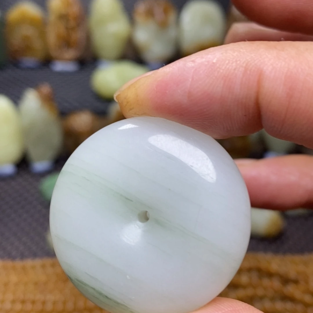 和田玉未镶嵌吊坠(不含链)