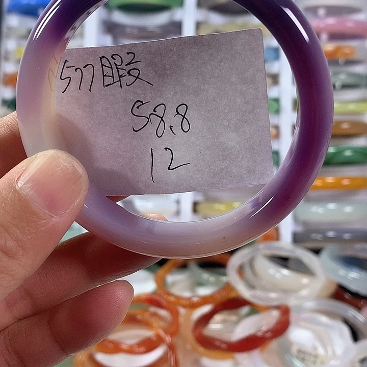 玛瑙/玉髓手镯未镶嵌