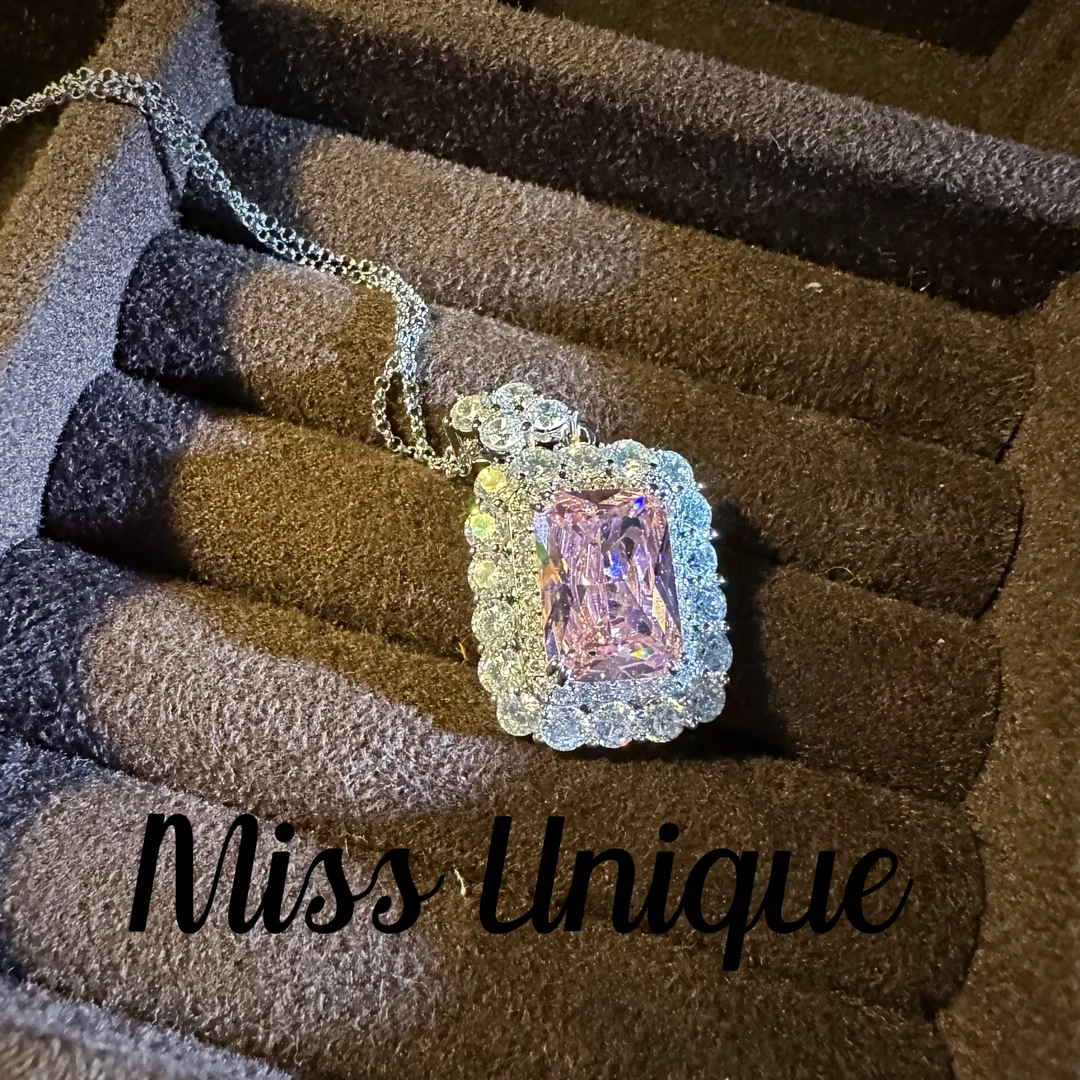 E8248粉色长方糖项链