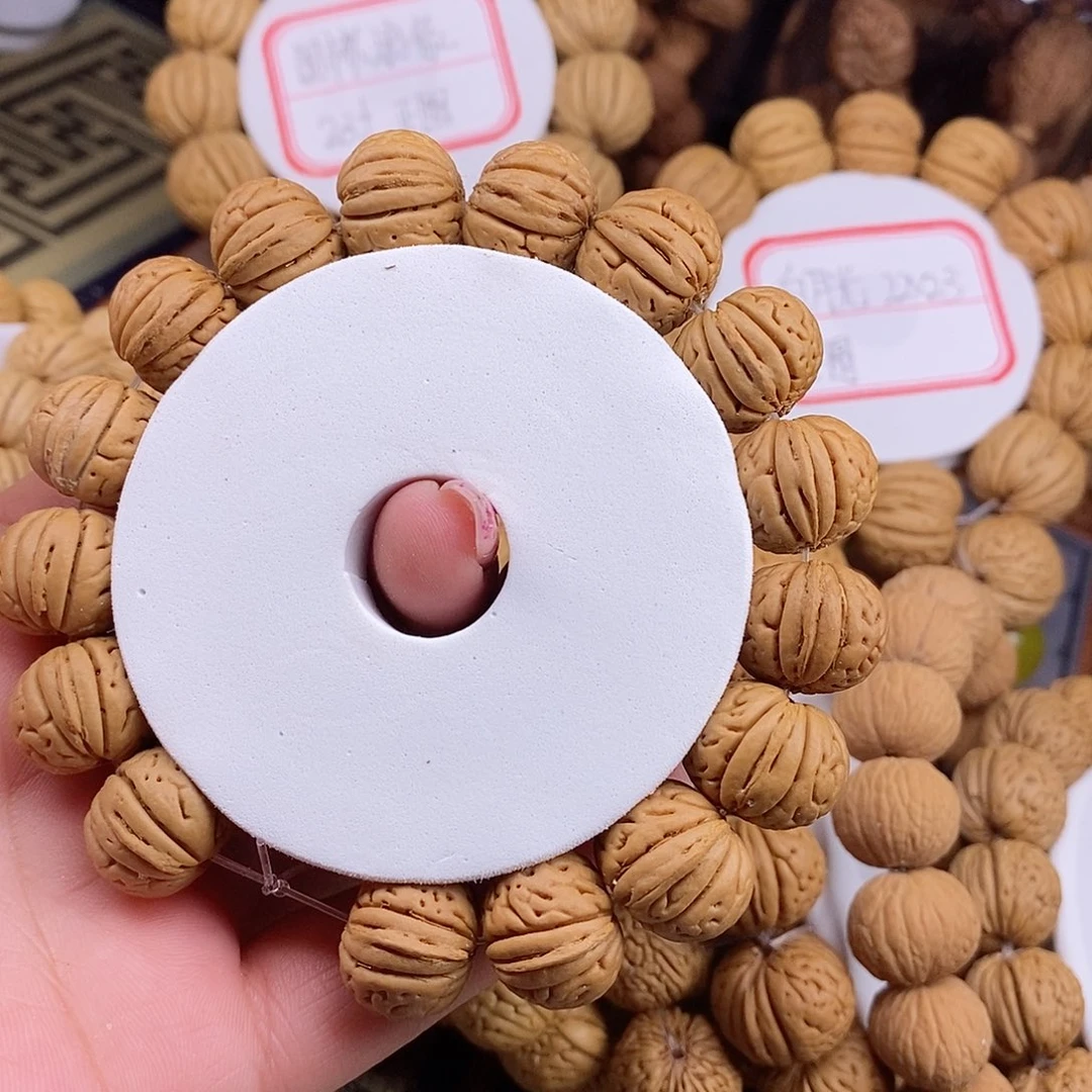 桃核手串M***昂老树金鱼肚1.7